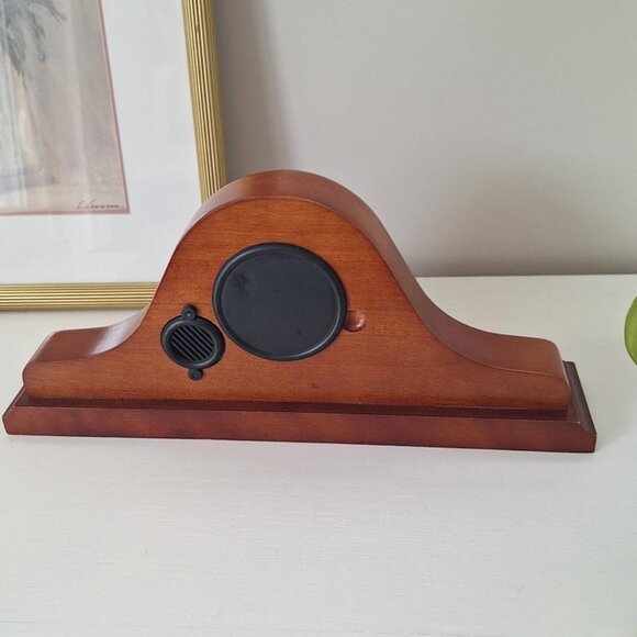 Vintage Large Wood Mantel Clock with Chime - Picture 9 of 9